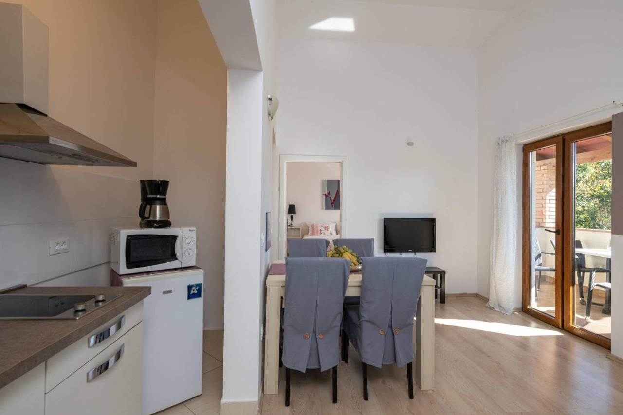 פורץ Apartmani Jana מראה חיצוני תמונה