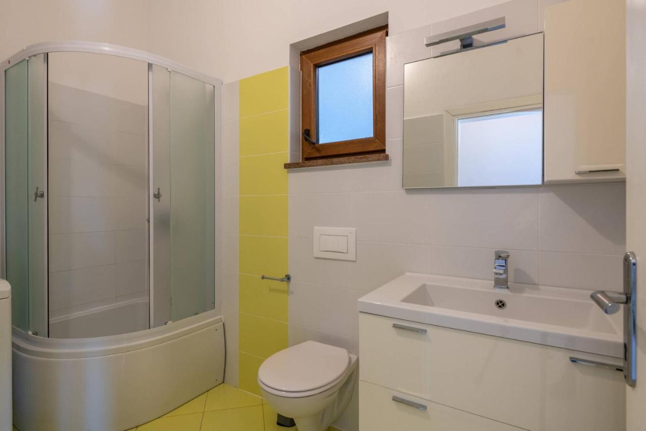 פורץ Apartmani Jana מראה חיצוני תמונה